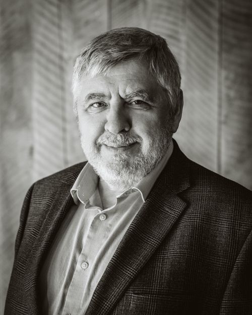 Dr. Igor Smolyaninov
